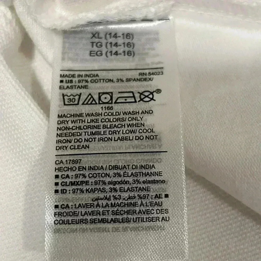 Old Navy white shirt